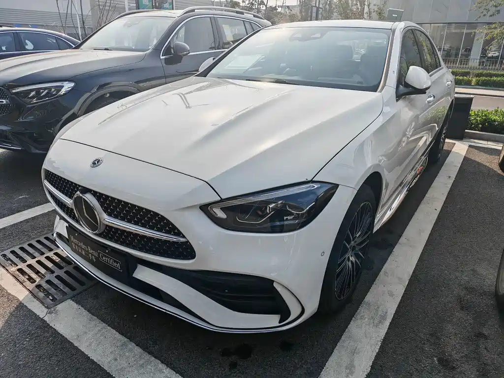  C-Class C 260 L Sport Edition