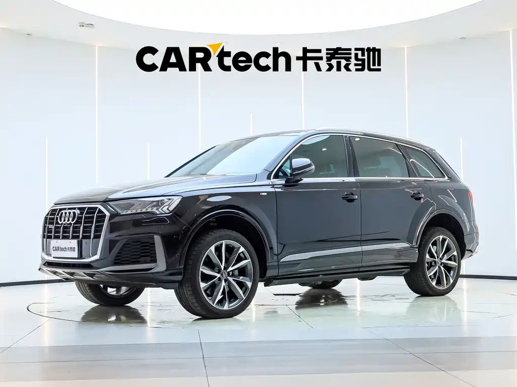  Q7 55 TFSI quattro S line Sport Type