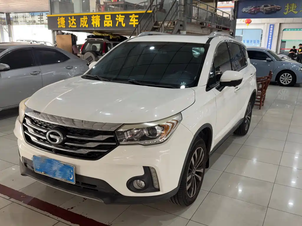 Автомобиль GAC Motor Trumpchi GS4 235T Auto 2WD Luxury Connected Edition (2017)