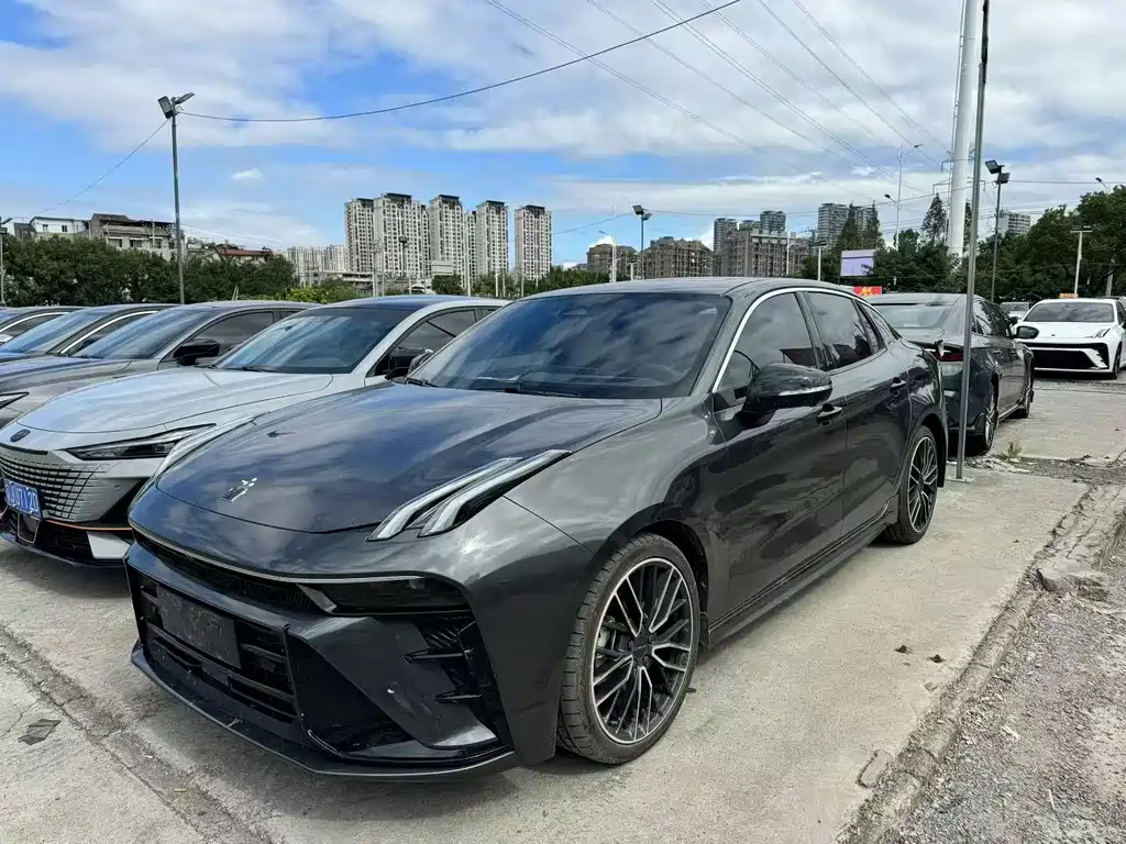 Автомобиль Lynk & Co 03 2.0TD DCT Champion Edition Pro (2025)