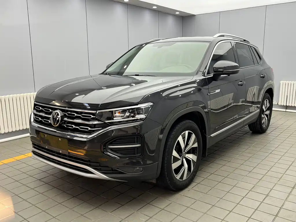  Tayron 280TSI 2WD Luxury Connected Edition