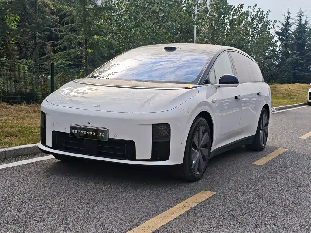  Li i8 Standard Edition