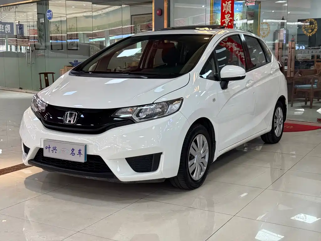  Fit 1.5L LXS CVT Comfort Sunroof Edition