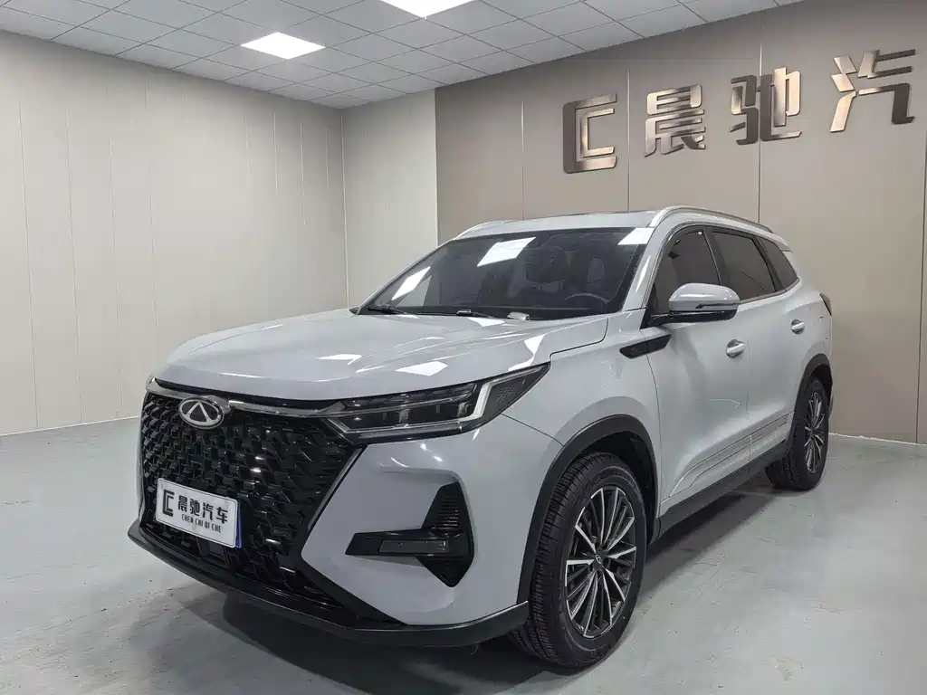  Tiggo 8 PRO Champion Edition 290T 2WD Peak Edition 5 seats